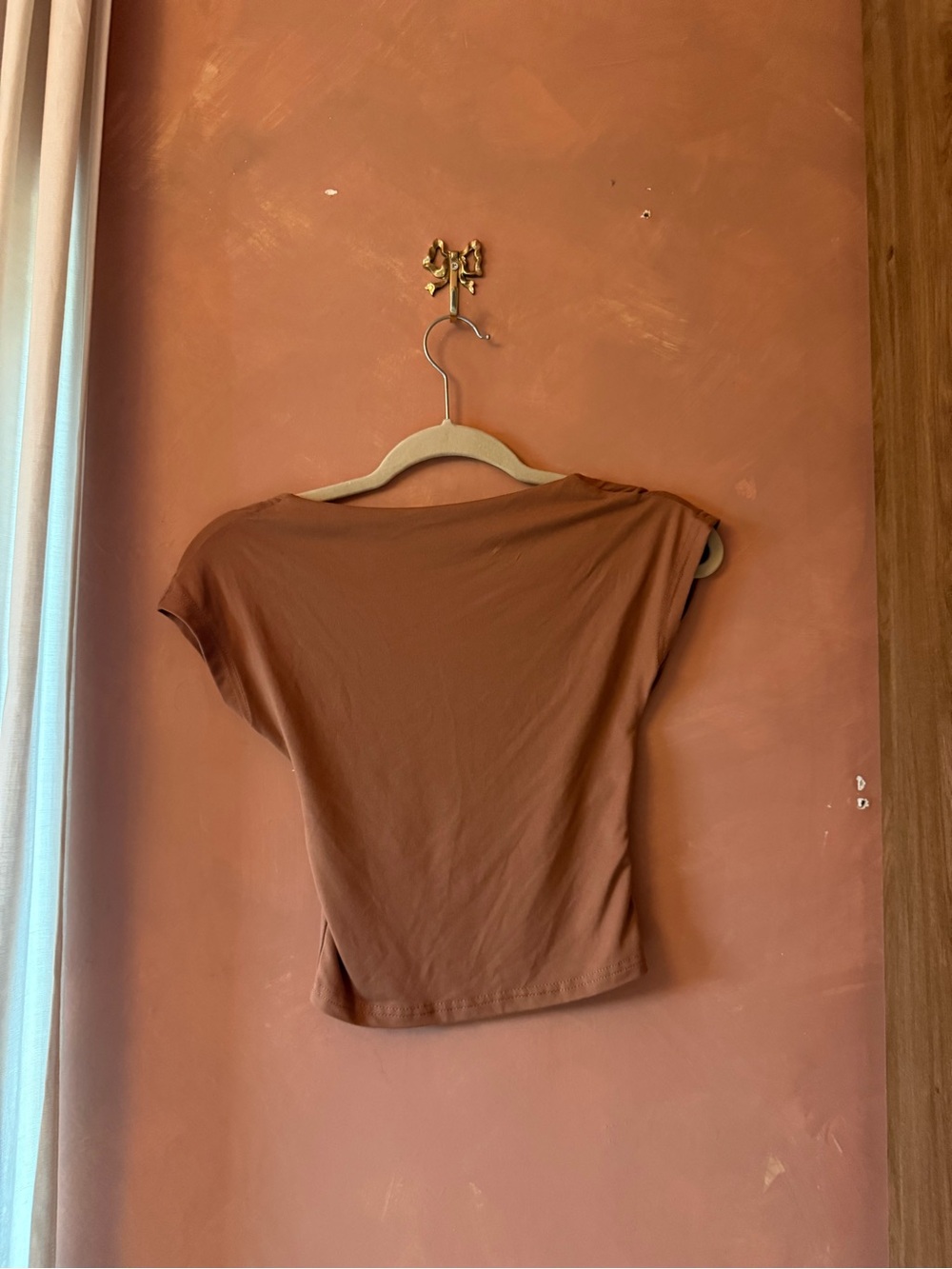 Backless Brown Women’s Short Sleeve Top